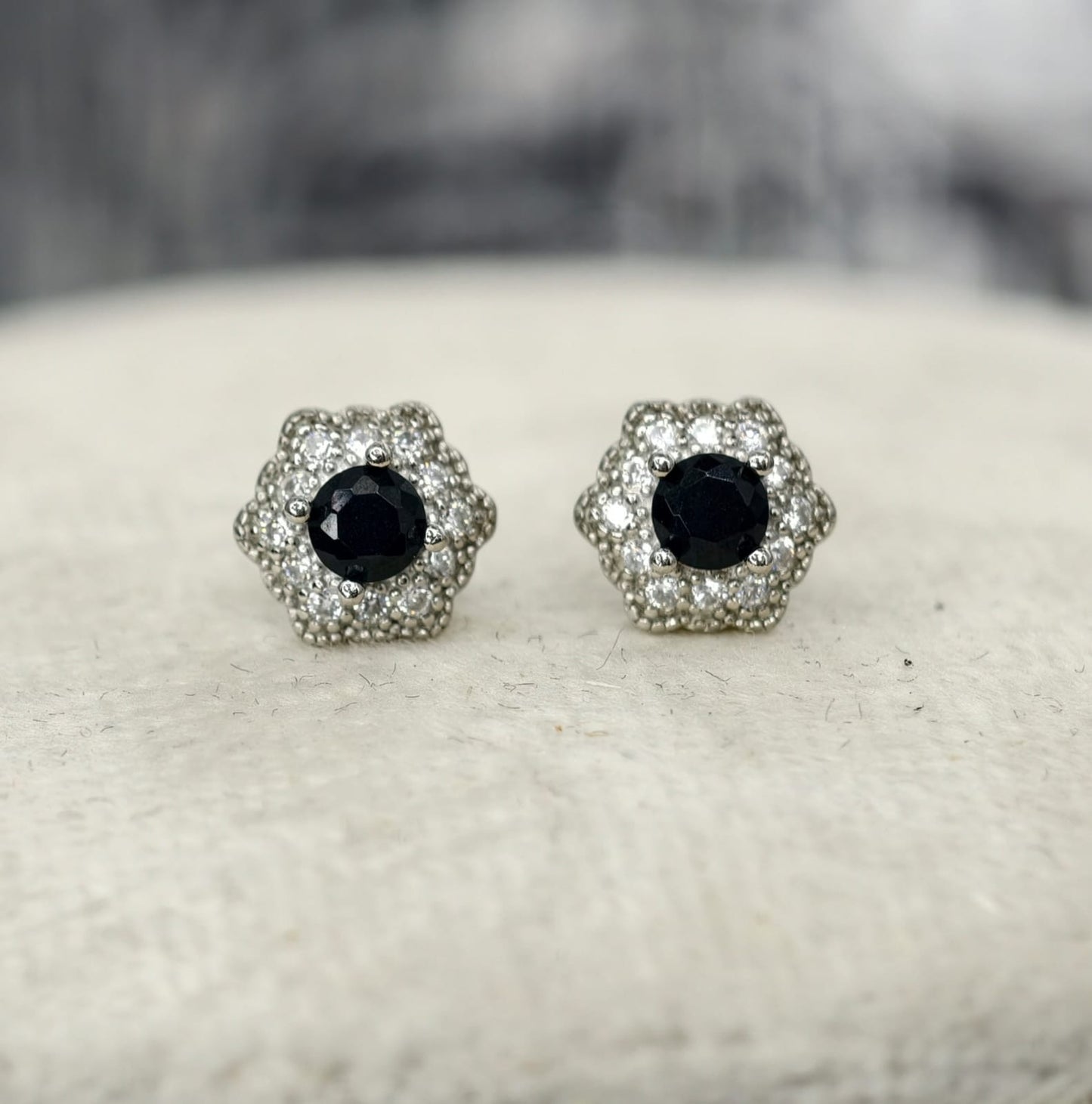 Italian Earrings (BD28)