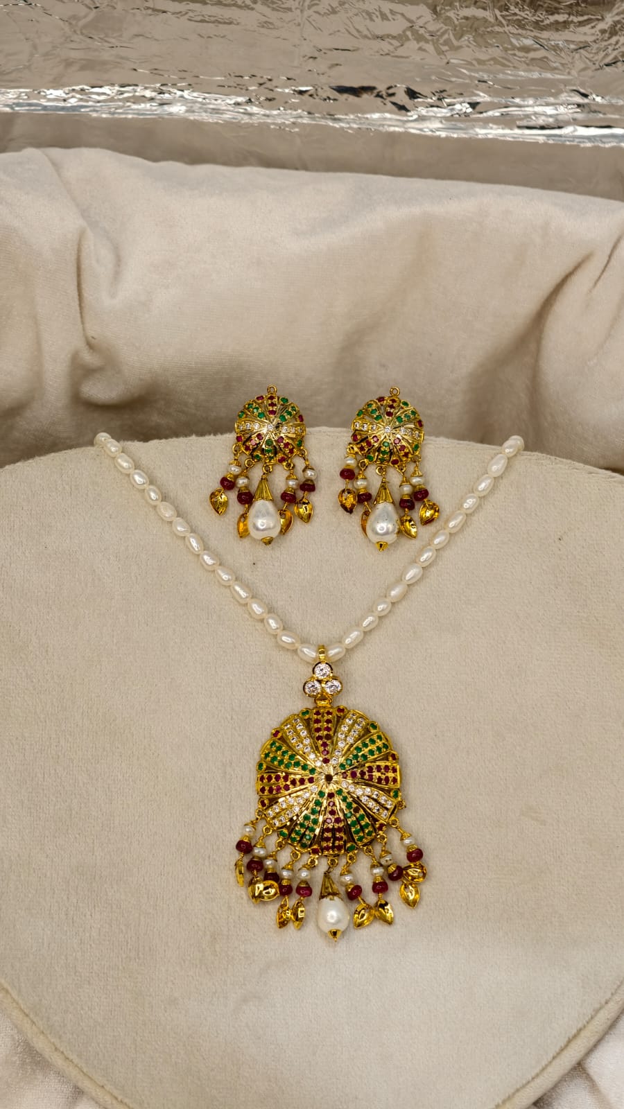 Jadau Pendle Set (BB16)