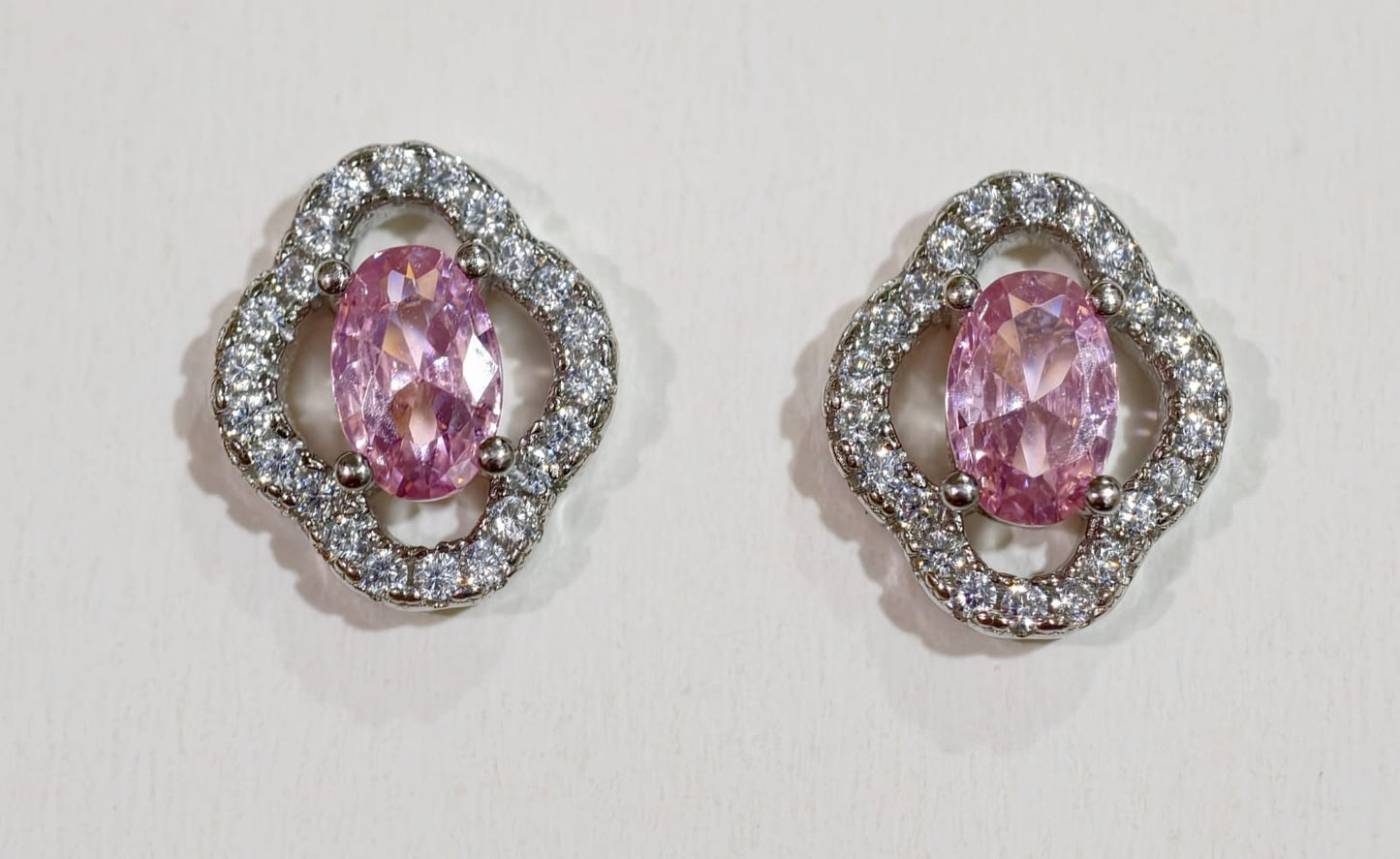 Earrings/Tops (BD18)
