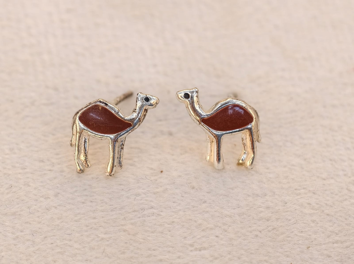 Italian Studs (BK01)