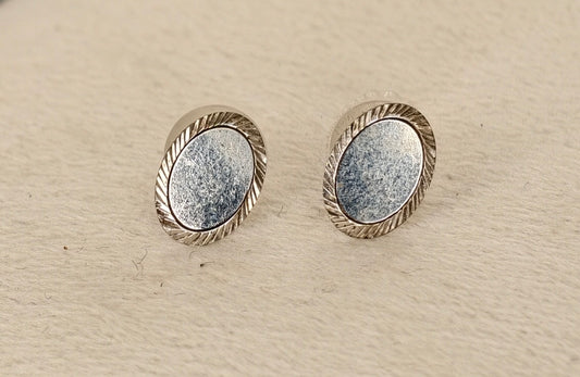 Italian Studs (BK07)