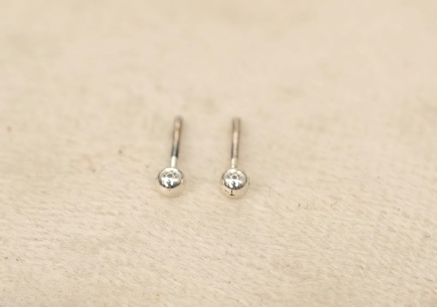 Italian Studs (BK09)