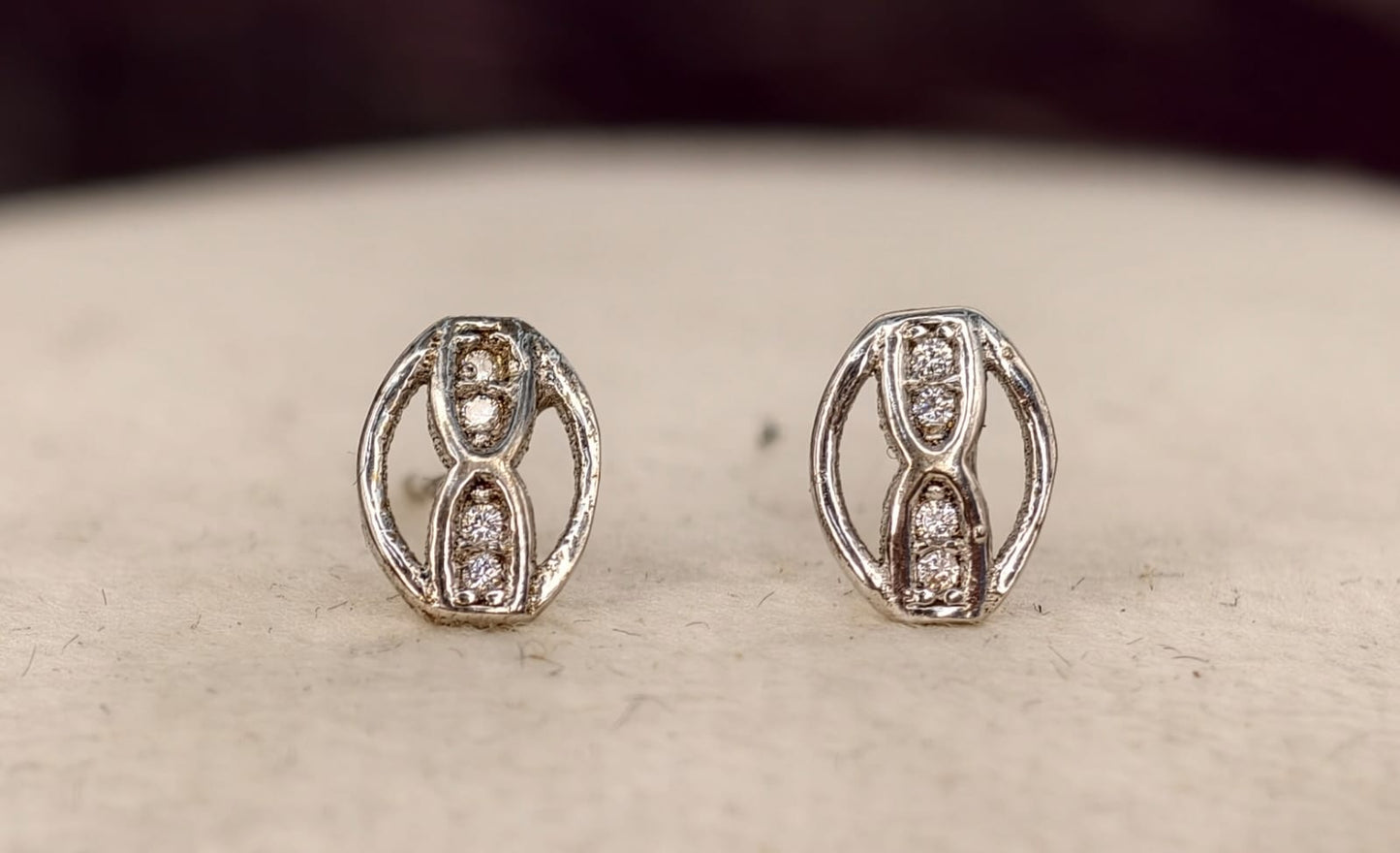 Italian Studs (BK25)