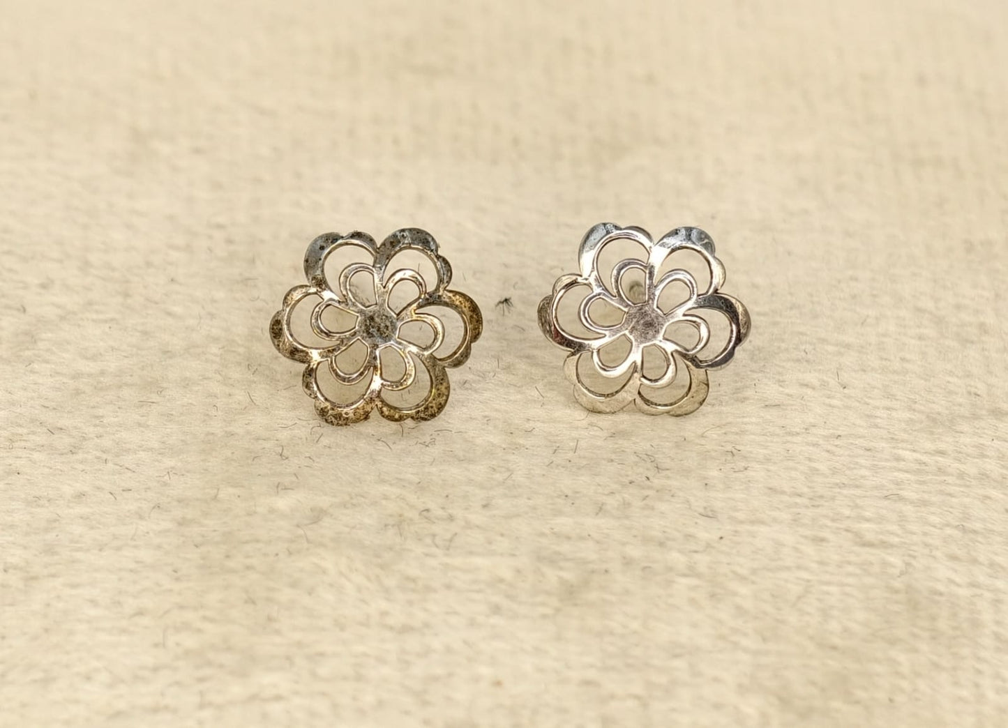 Italian Studs (BK28)