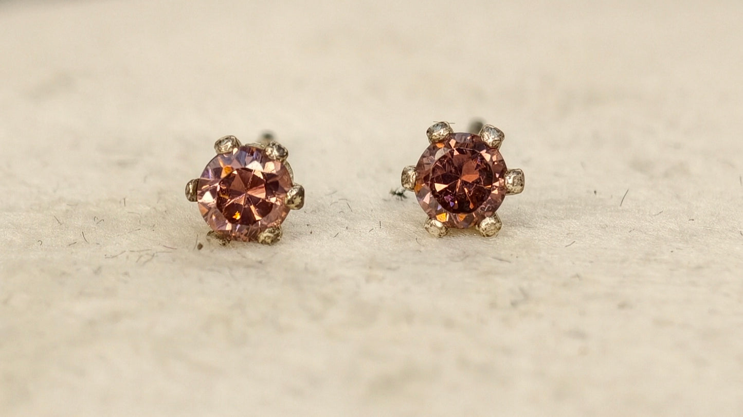 Italian Studs (BK29)