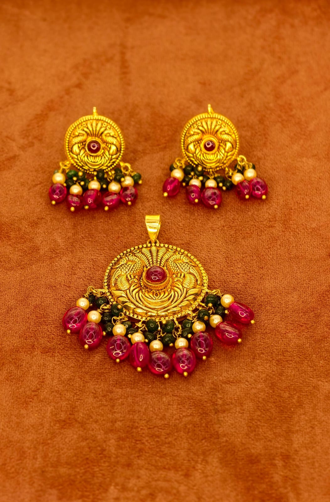 Pendent Set (BA06)
