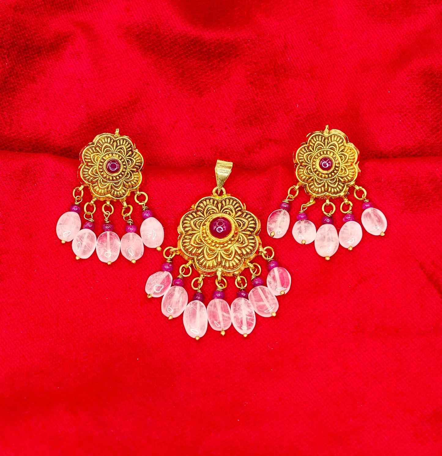 Pendent Set (BA12)
