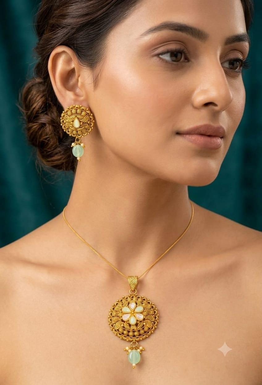 Pendent Set (BA08)