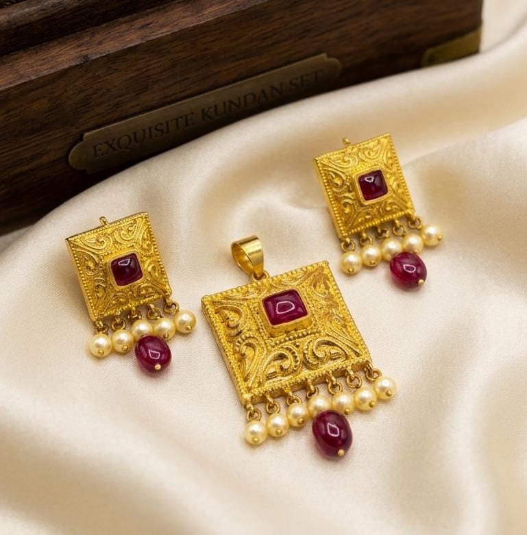 Pendent Set (BA11)