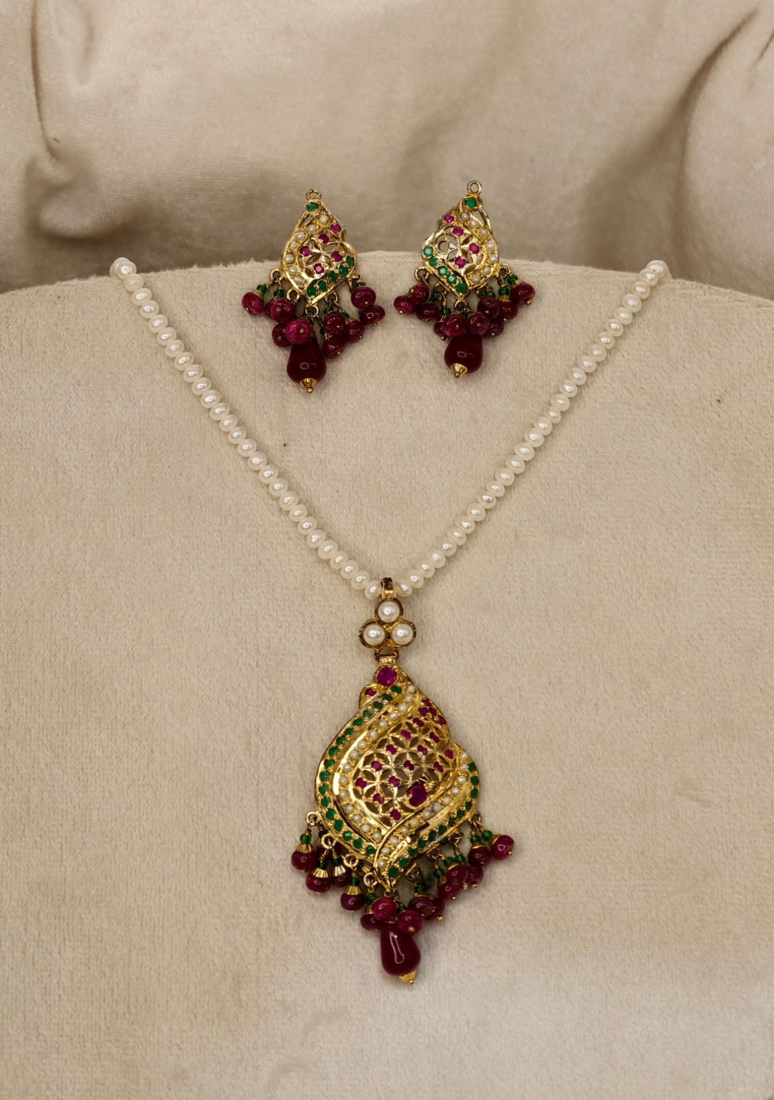 Jadau Pendle Set (BB14)