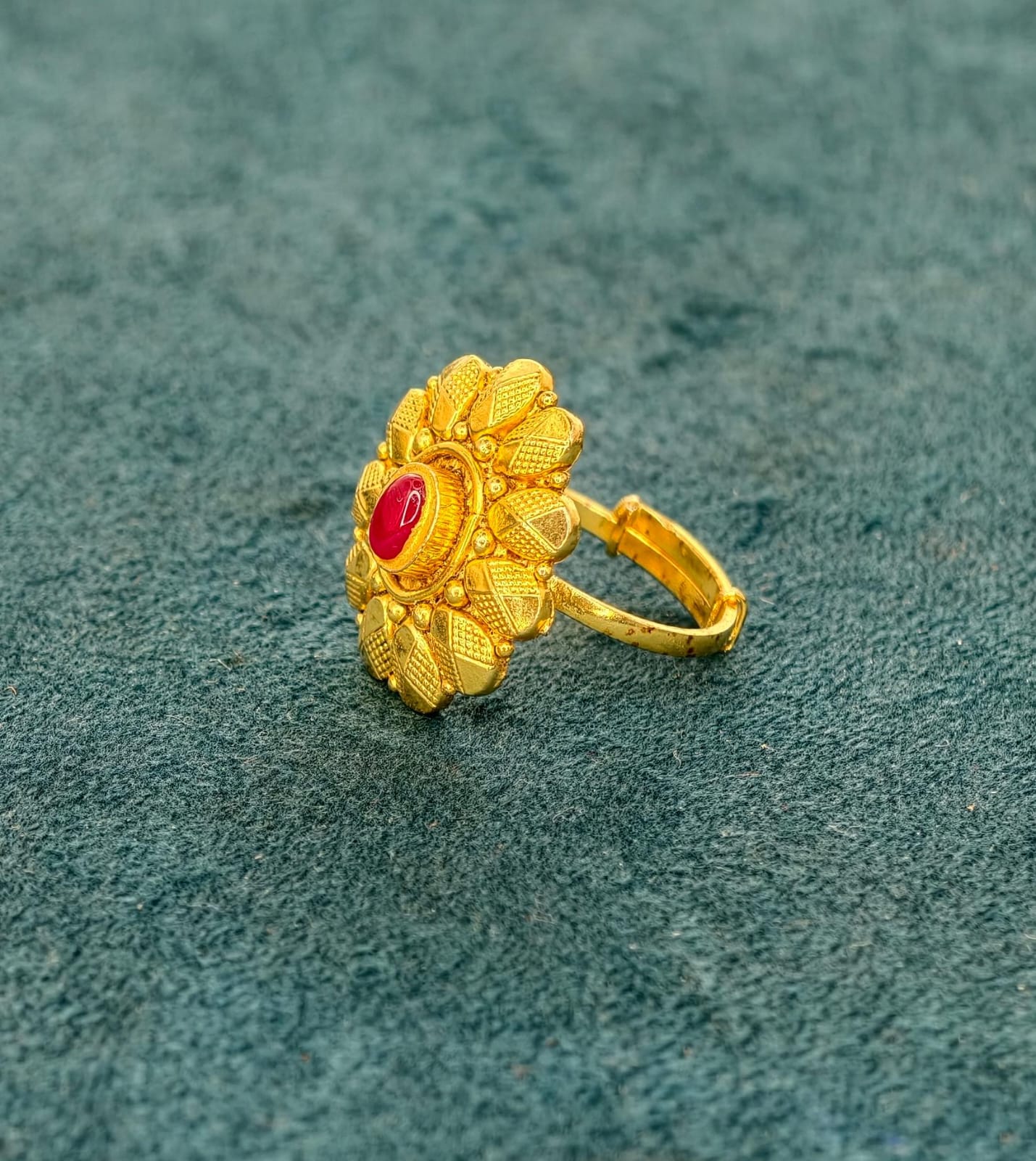 Cocktail Ring (BL12)