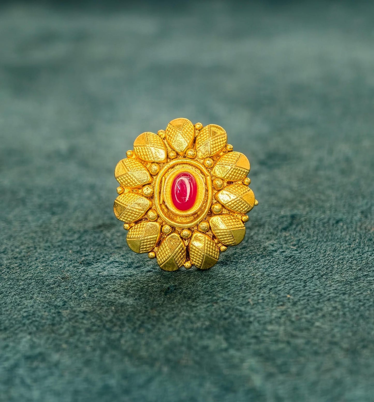 Cocktail Ring (BL12)
