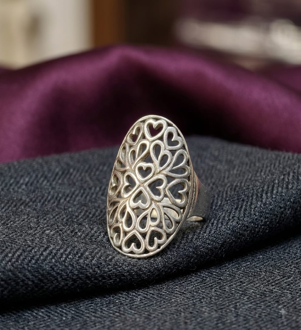 Cocktail Ring (BL09)